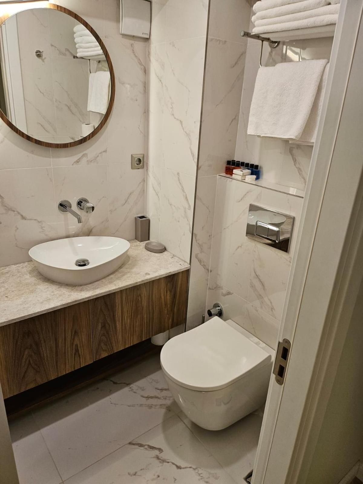 Iris Han Hotel Istanbul Exterior foto